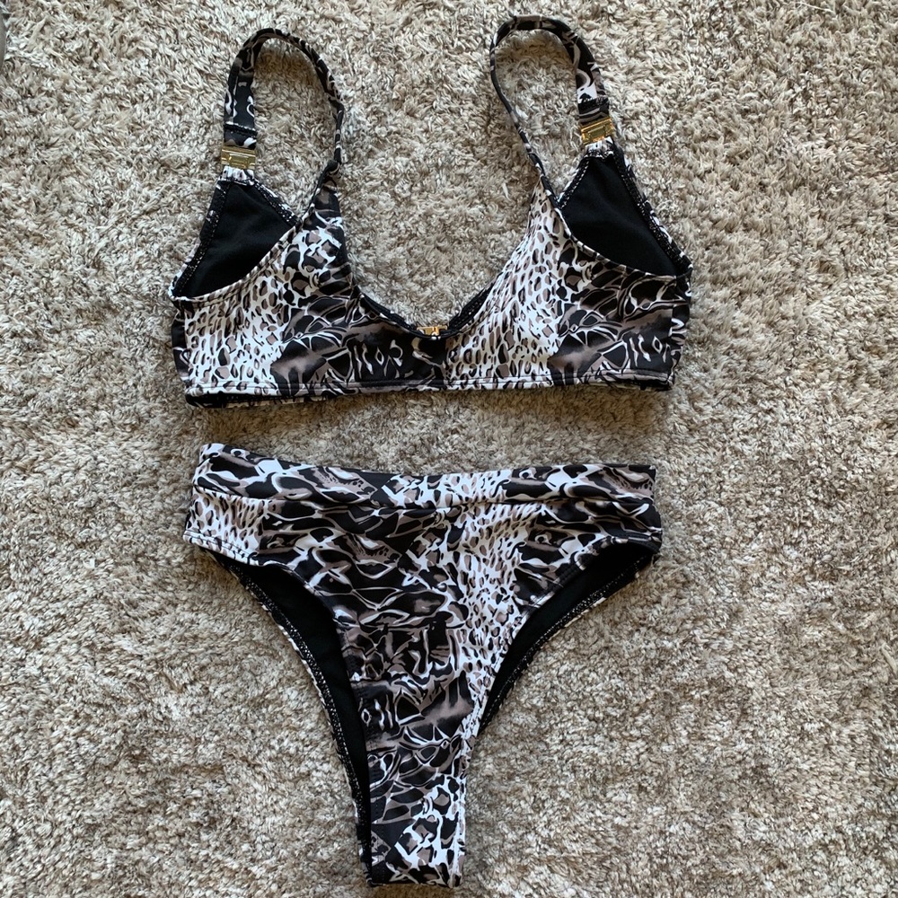 SHEIN Bikini - Picture 8 of 8